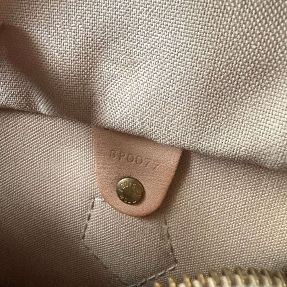 - Louis Vuitton speedy 25 Tan and Cream Checkered Satchel with Gold Accents - Picture 11 of 11